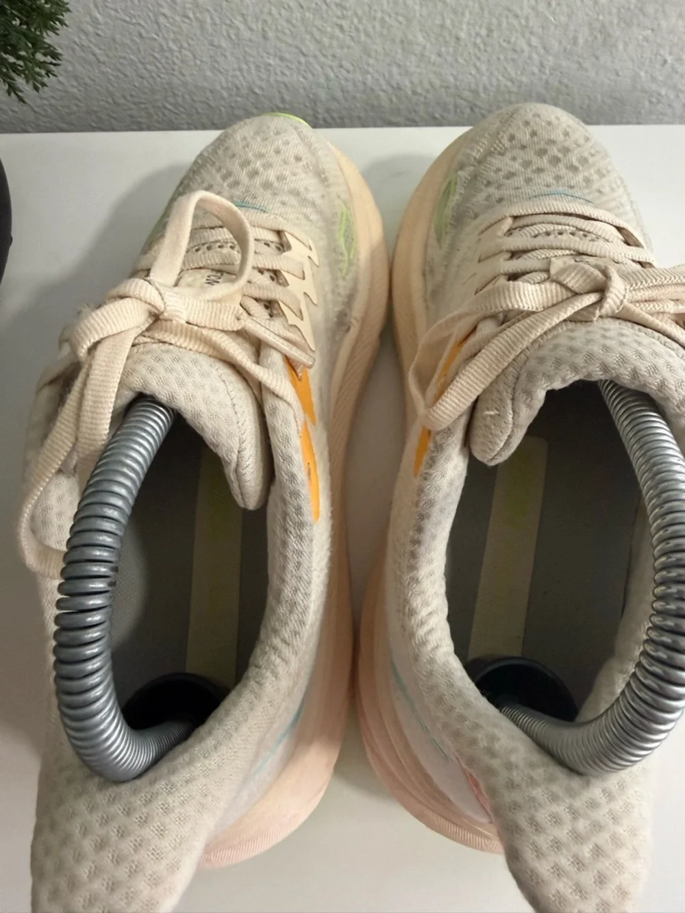 Hoka Clifton 9 Women's Beige Cream Athletic Running Shoes with Yellow - Picture 4 of 6